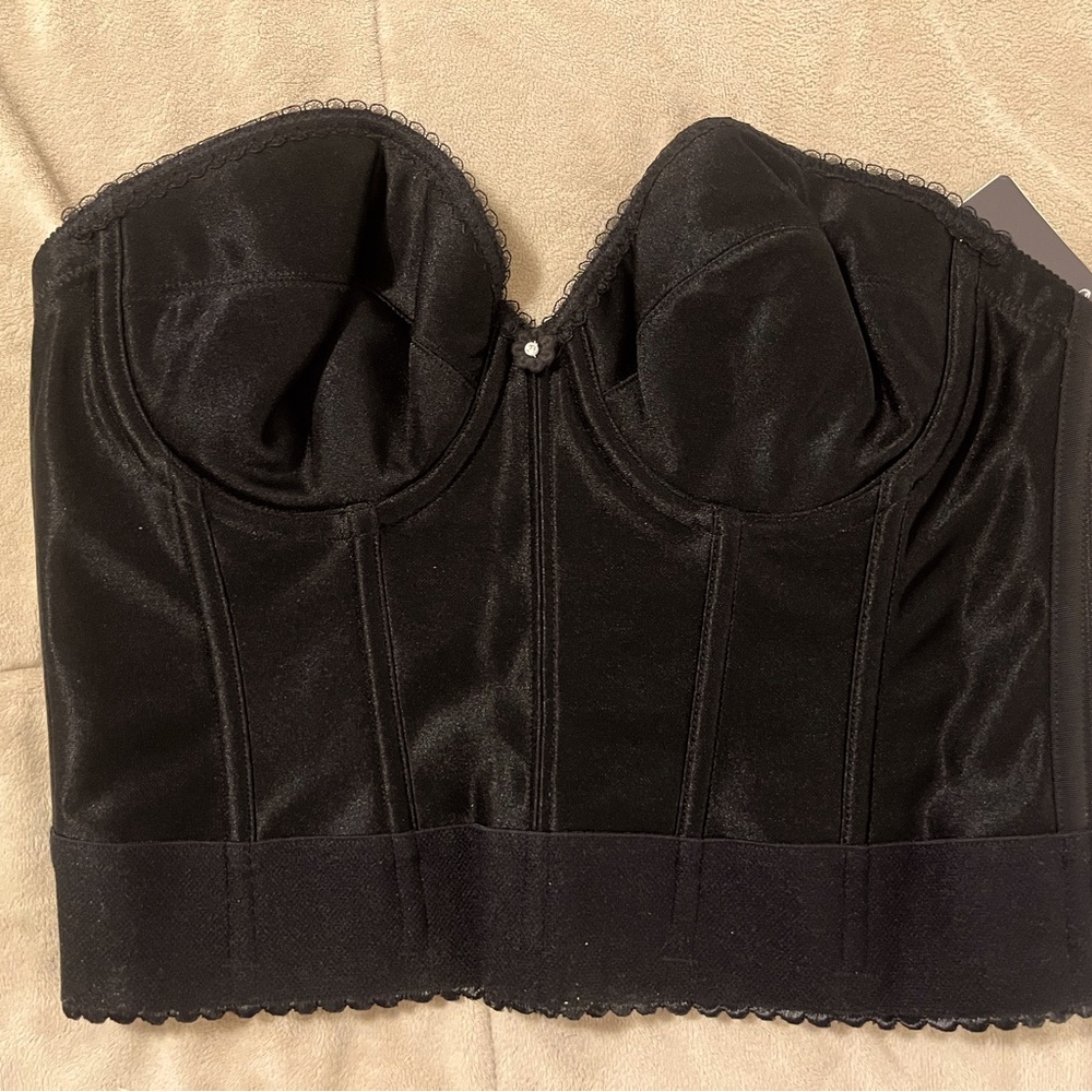 36A corset straplesss bra (FITS LIKE 36C!!!)